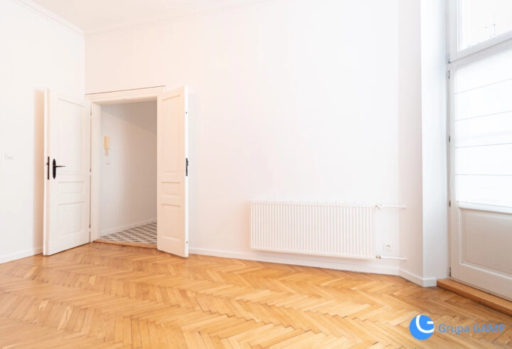 Wyjątkowy lokal128m2z widokiem na Kościół Mariacki