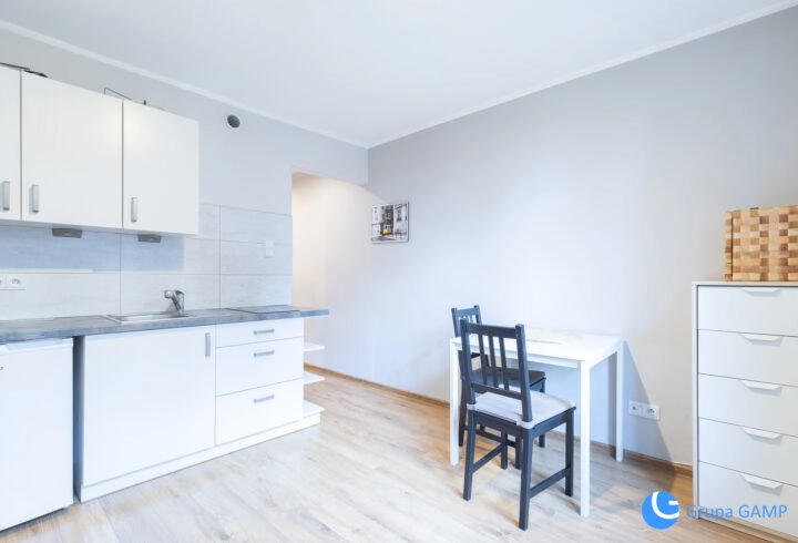 Od zaraz | Kawalerka 20 m2 | 2500 zł ALL | Azory