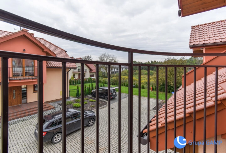 4 pokoje, parking, zamknięta enklawa! OD ZARAZ