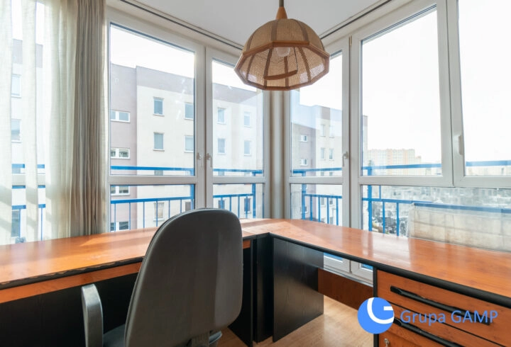 60m2, balkon, garderoba, studio*Białoprądnicka