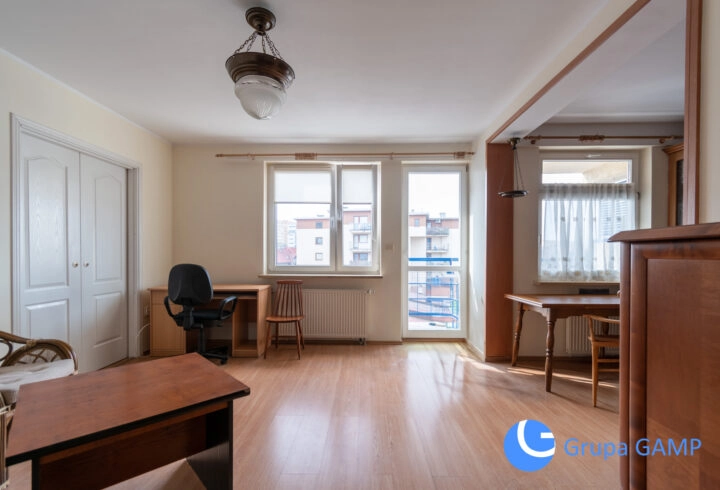 60m2, balkon, garderoba, studio*Białoprądnicka