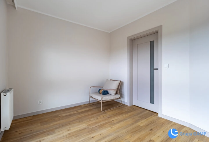 Pierwszy najem!*3pok*80m2*Pychowicka*m. postojowe