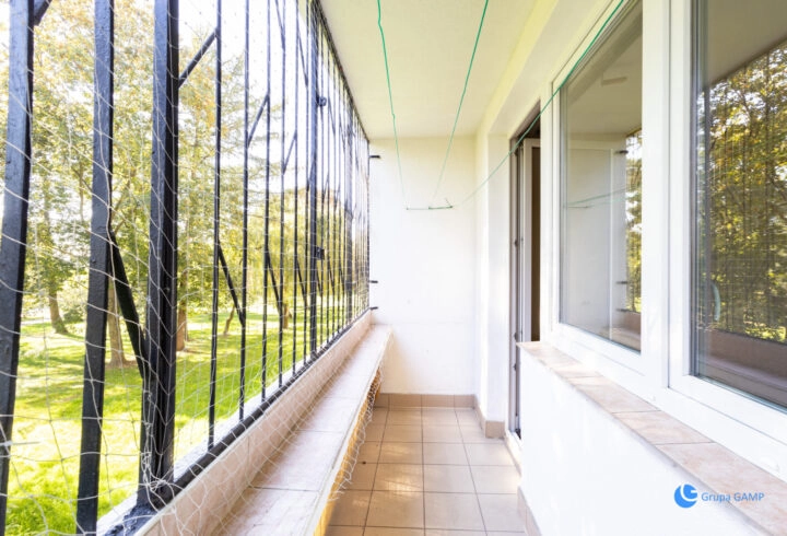 3 pok. 47.4m2 | MPEC, oddzielna kuchnia, loggia, piwnica| Wiślicka