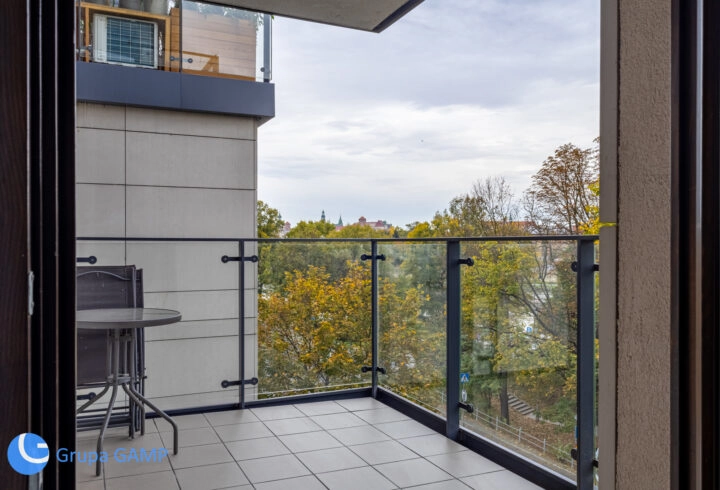 Apartament z widokiem na park, Wisłę i Wawel |3 pokoje, 2 garaże, 72m2