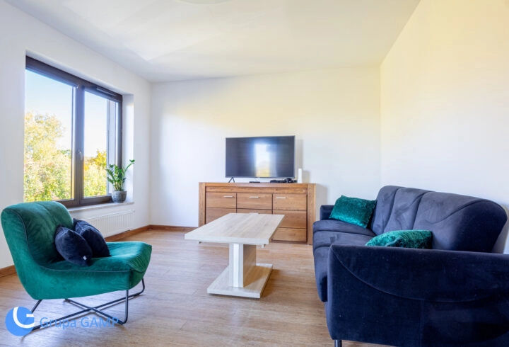 Apartament z widokiem na park, Wisłę i Wawel |3 pokoje, 2 garaże, 72m2